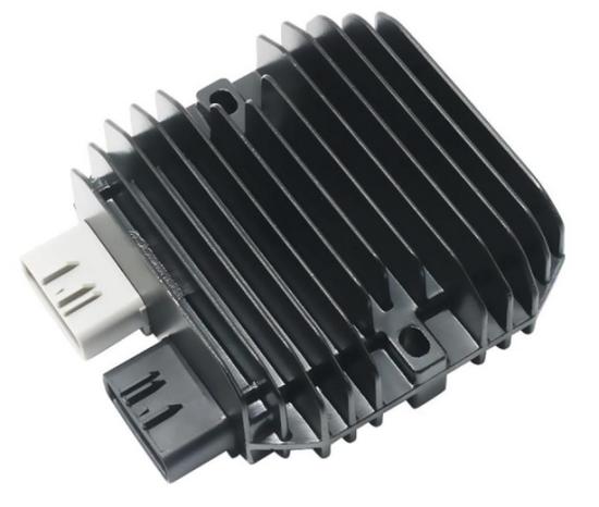 LQ-Racing 080017700020000 Regler und Gleichrichter fr CF-Moto ZFORCE 800 20-22